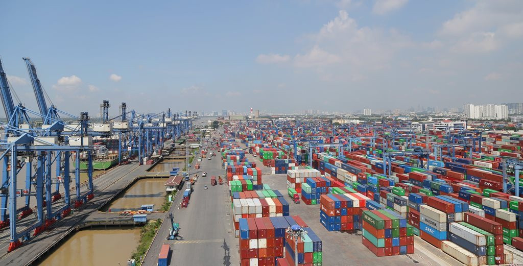 Thành  phố Hồ Chí Minh lại đề xuất lùi thu phí cảng biển