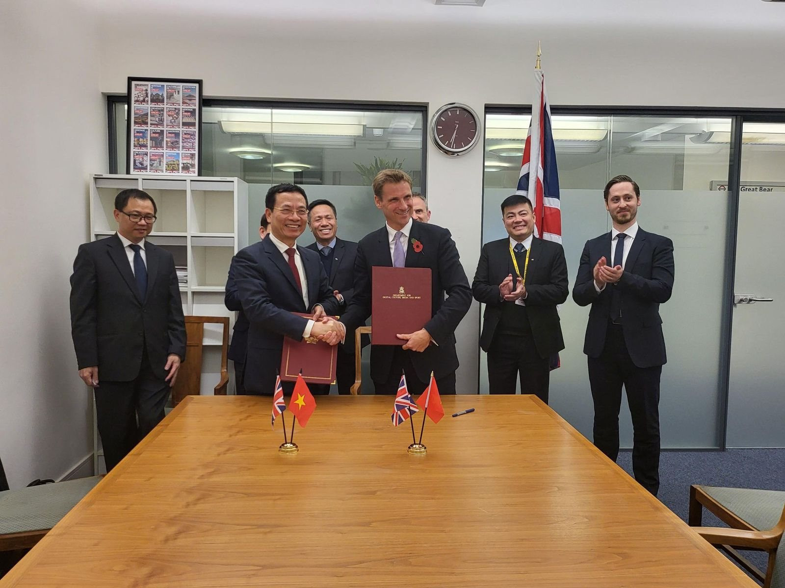 Việt Nam và Anh tăng cường hợp tác kinh tế số và chuyển đổi số