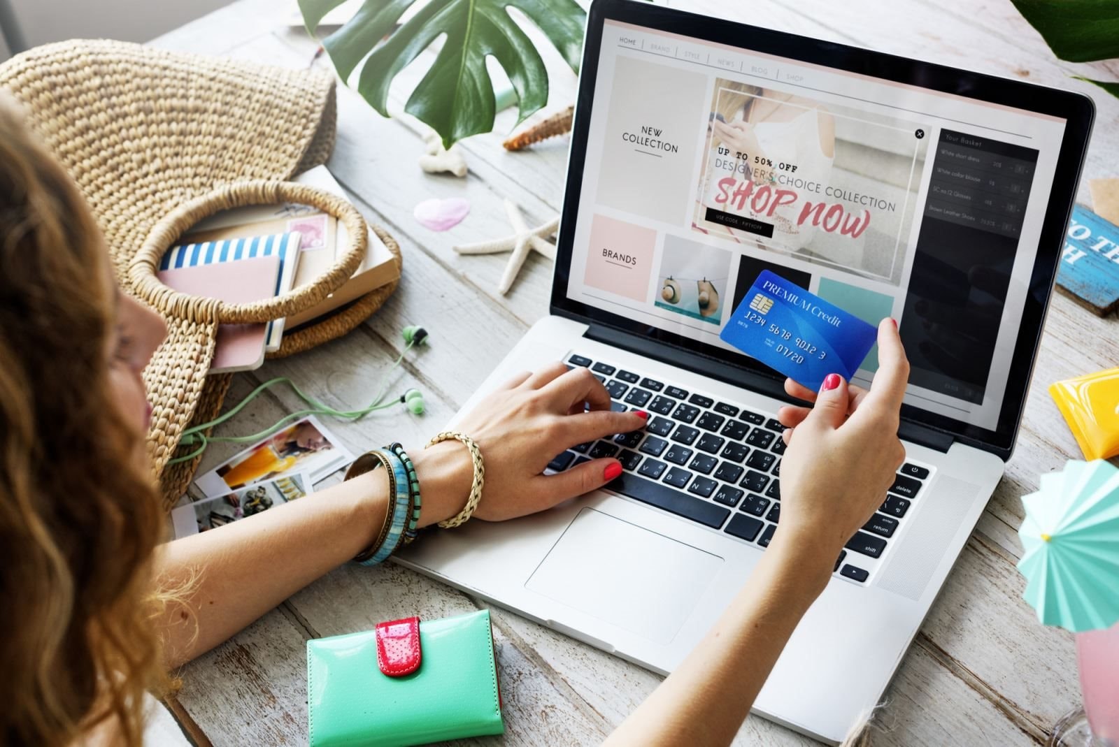Ngày độc thân, mua sắm online bùng nổ