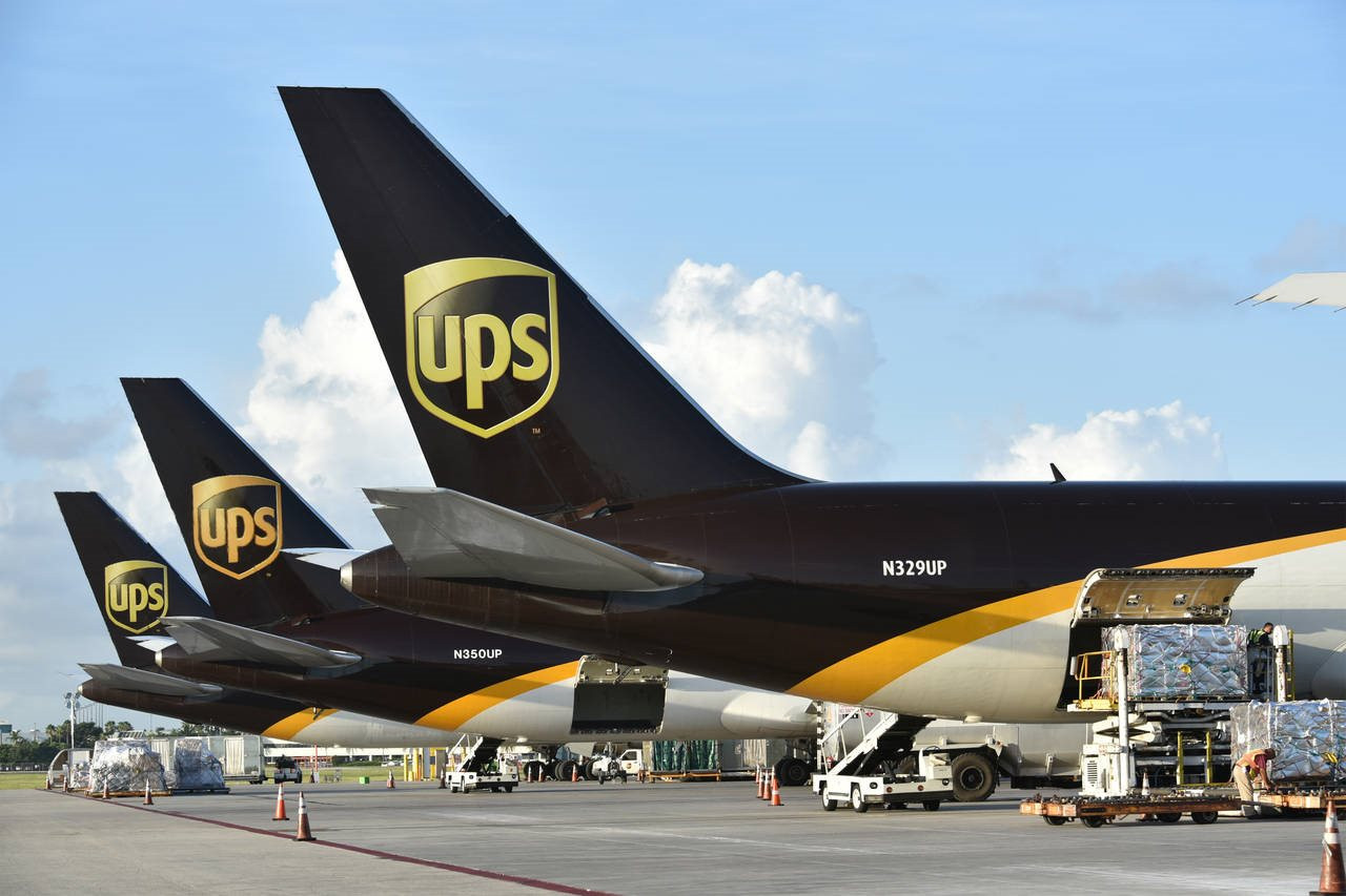 Boeing bán 19 máy bay cho công ty chuyển phát nhanh UPS