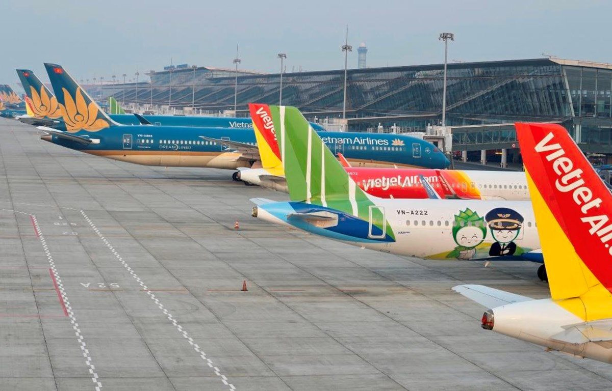 Mở cửa đường bay quốc tế, hãng hàng không nào sẽ "thống lĩnh" bầu trời hậu Covid?
