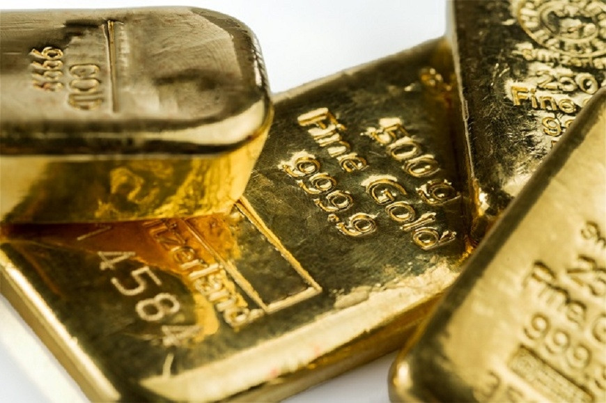 Giá vàng trong nước giảm 300.000 đồng/lượng
