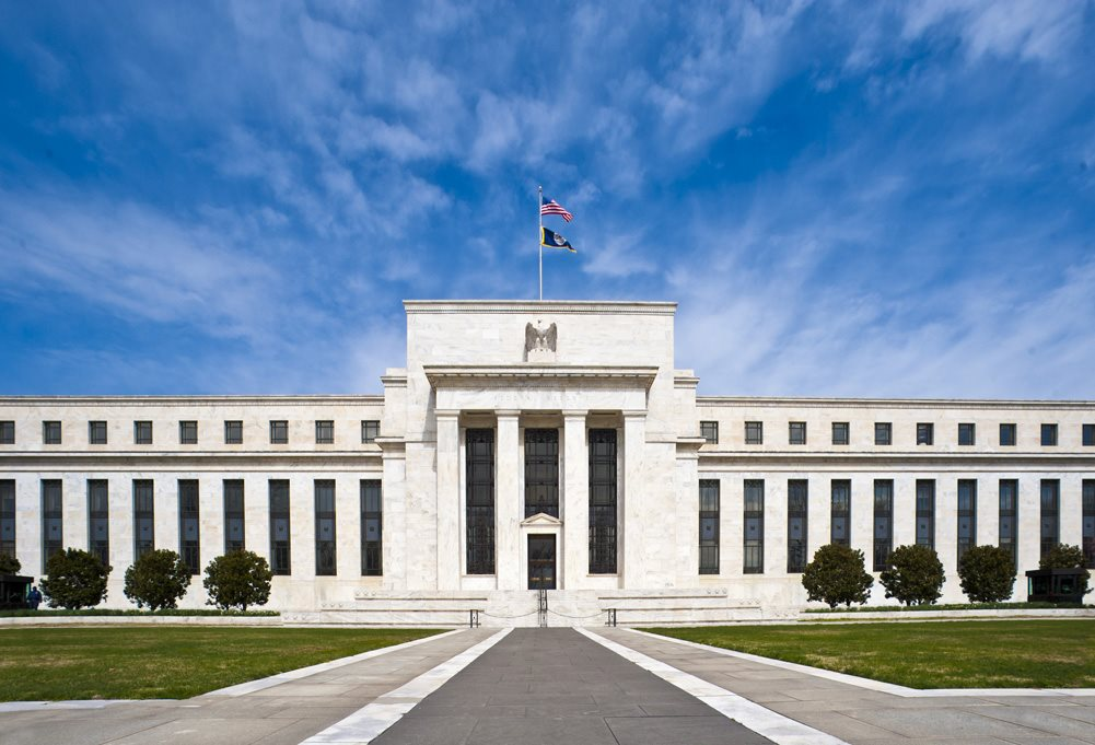 Vì sao lãi suất của Fed có sức ảnh hưởng toàn cầu?