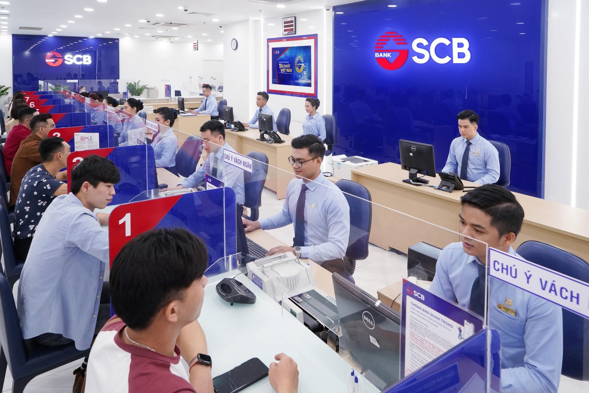 Nhân sự từ VietinBank, BIDV, Vietcombank, Agribank được NHNN chỉ định tham gia quản trị, điều hành SCB là những ai?