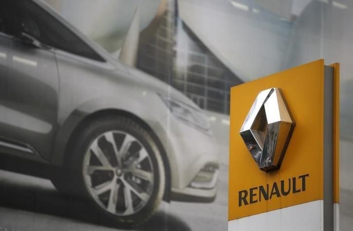 121609_renault.jpg