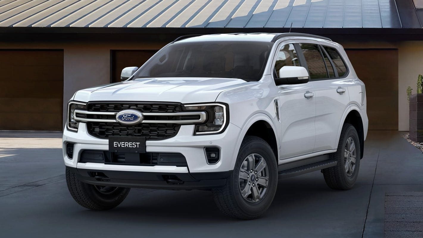 Ford và GM ra tay xử lý các đại lý bán 'bia kèm lạc', người dùng Việt chỉ biết 'ước'