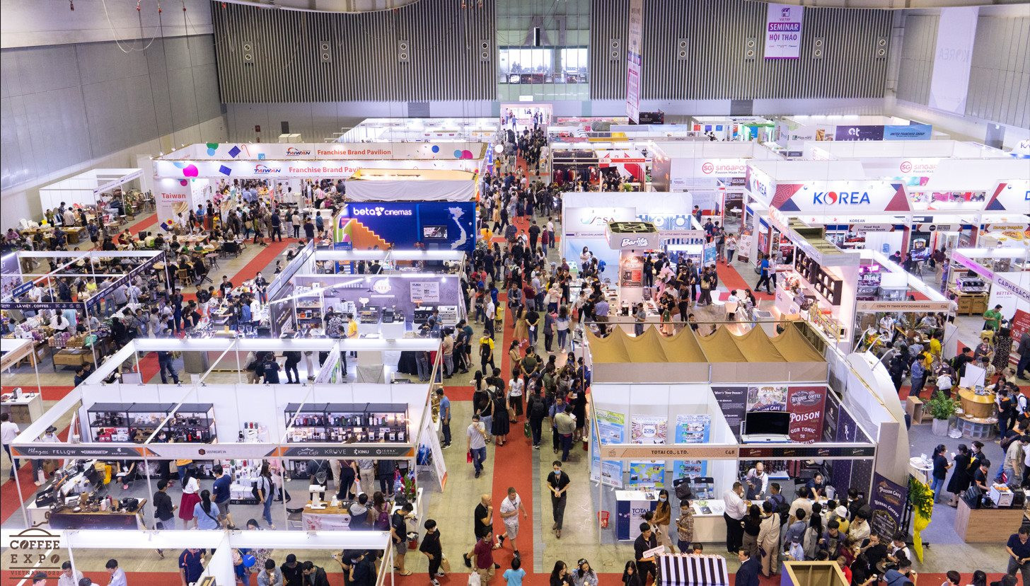 Triển lãm VIETRF 2022 và COFFEE EXPO 2022 đón hàng nghìn lượt khách tham quan
