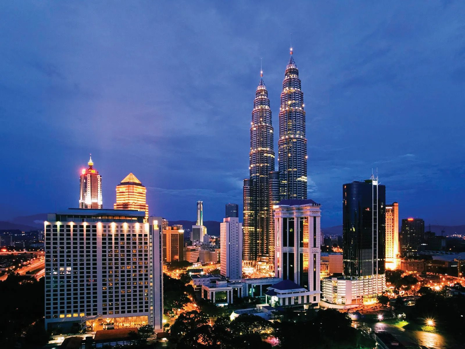 Malaysia công bố kết quả tăng trưởng quý 3/2022, cao hơn Việt Nam, Singapore và Indonesia