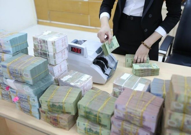 Thanh khoản hệ thống dồi dào hơn, lãi suất liên ngân hàng giảm xuống còn 5,1%