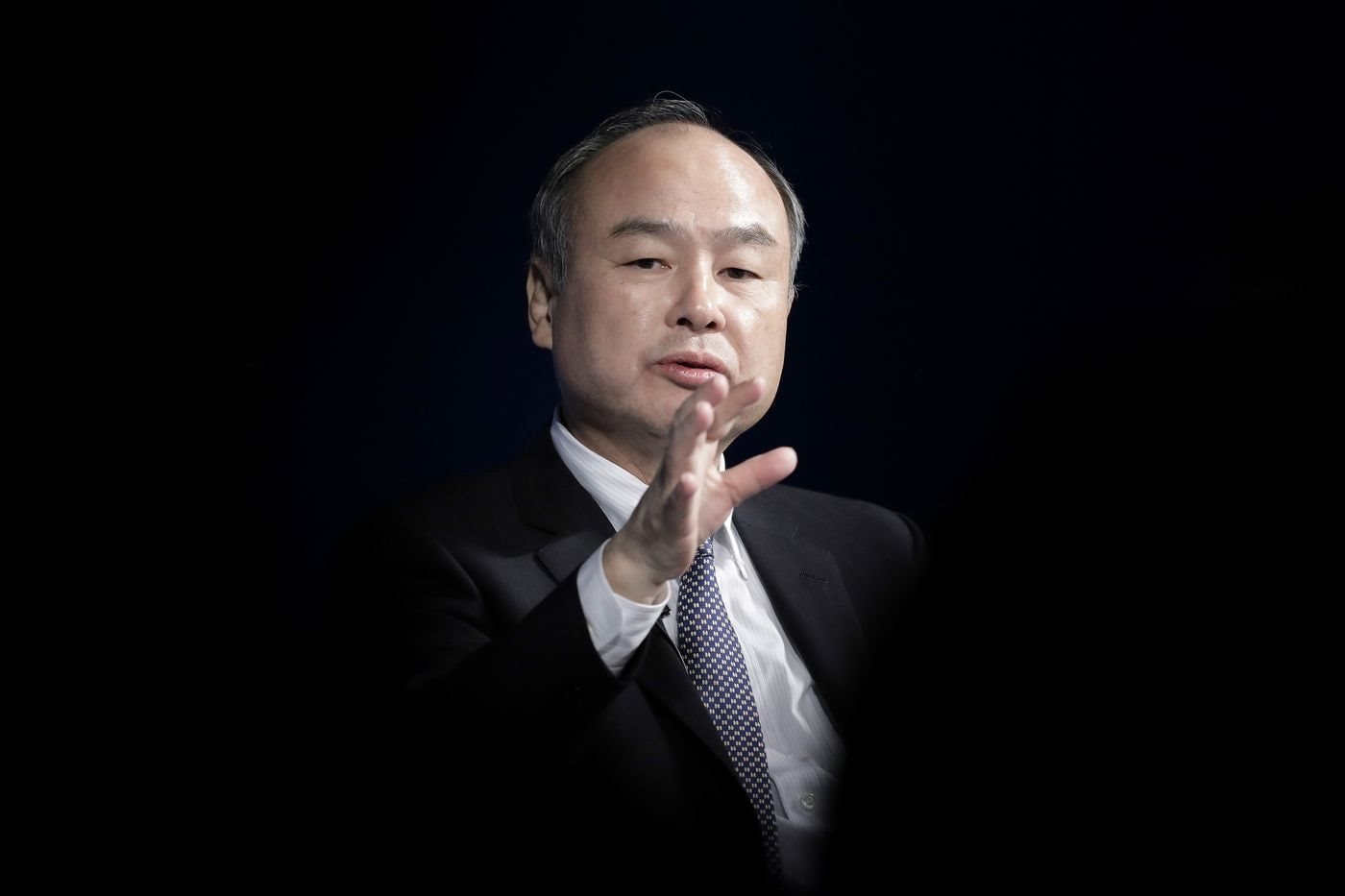 Nỗi lo tuổi xế chiều của Masayoshi Son: Nợ SoftBank gần 5 tỷ USD, cổ phần trong Vision Fund 2 gần như không còn giá trị