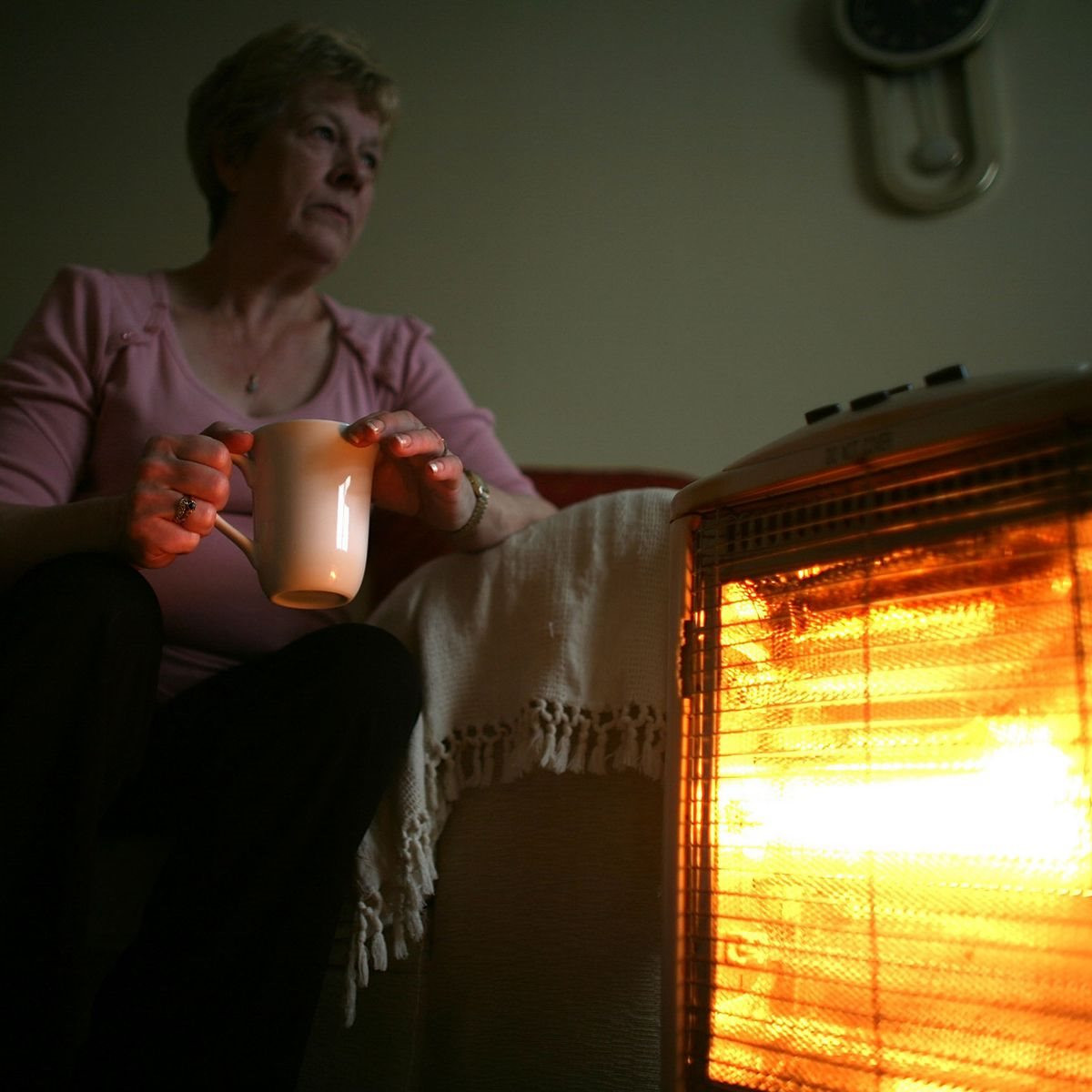 2_pensioners-face-a-difficult-winter-with-rising-costs-of-living.jpg