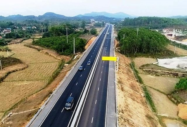 Tp.HCM tập trung thúc 28 dự án giao thông trọng điểm đến năm 2025