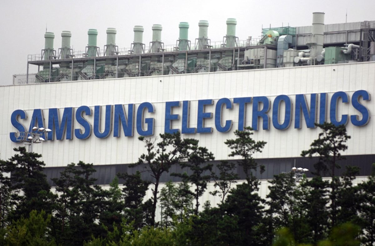 Samsung chưa thể thu hẹp khoảng cách với TSMC trên thị trường chip nhớ