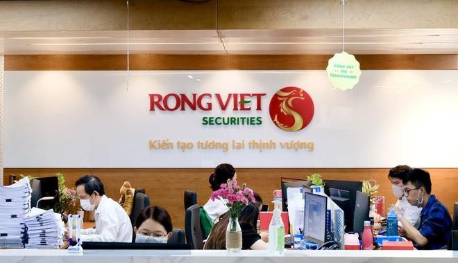 Chứng khoán Rồng Việt (VDS) bị xử phạt do vi phạm trong tư vấn phát hành trái phiếu doanh nghiệp