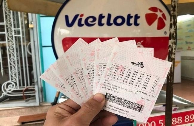 Thu về gần 8.000 tỷ từ bán vé số, Vietlott vươn lên thành công ty lớn thứ 2 nhưng lợi nhuận chỉ đứng thứ 22 trong ngành