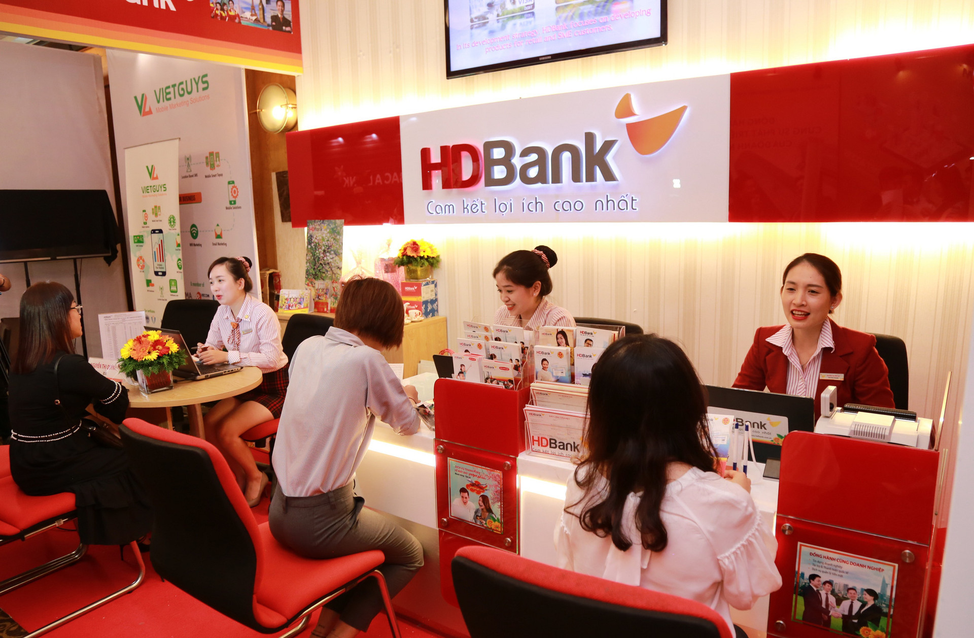 HDBank ấn định ngày chốt quyền, hoàn thành kế hoạch trả cổ tức 25%