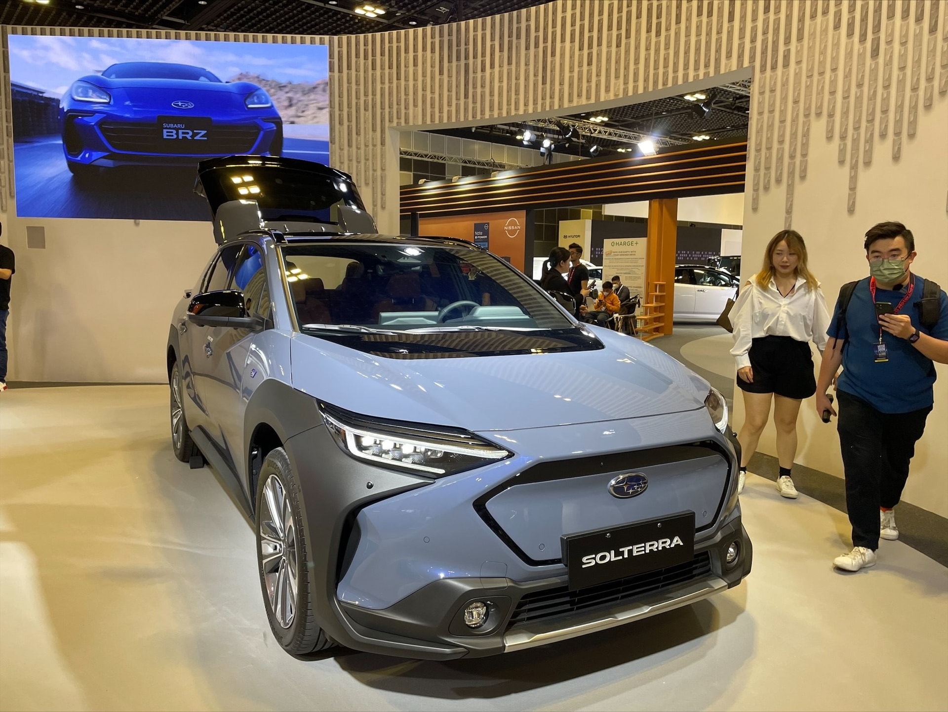 Subaru đưa Solterra - SUV điện đầu tiên về Đông Nam Á