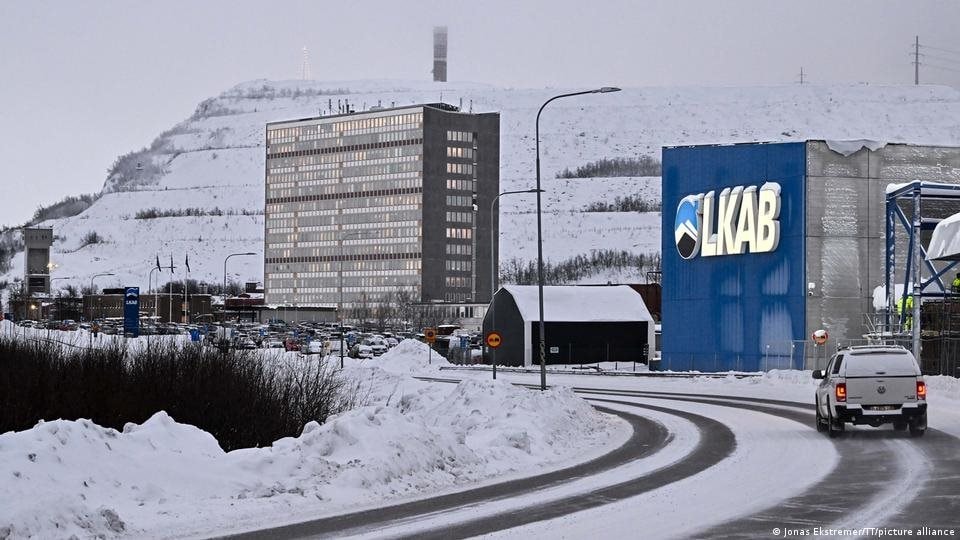 64373020_905.jpg