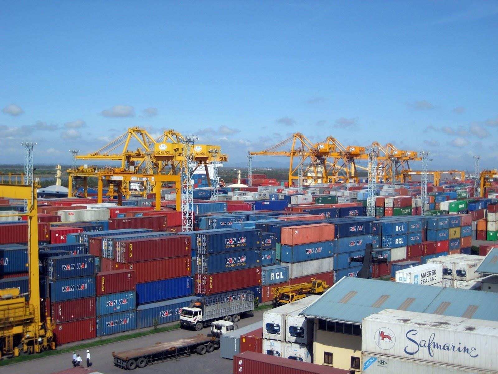 Nhận cổ tức từ công ty liên kết, một doanh nghiệp cảng biển báo lãi quý 4 tăng 30%