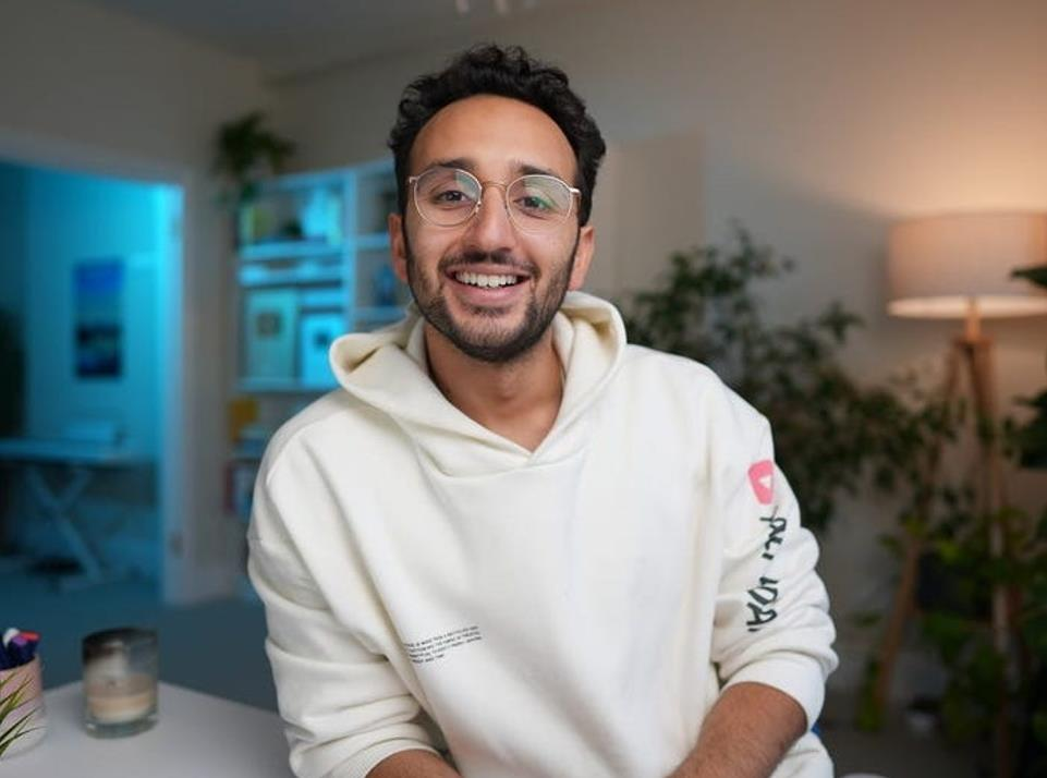 Có hơn 3,5 triệu người theo dõi, Youtuber kiếm được bao nhiêu tiền mỗi tháng?