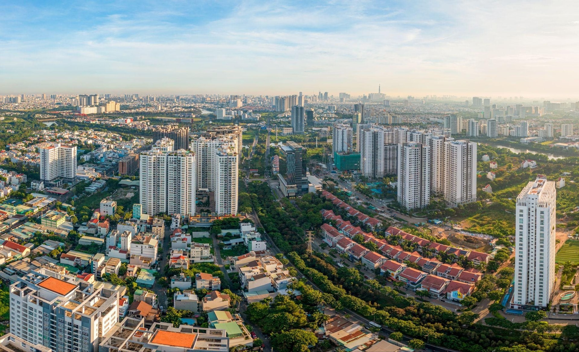 Savills: Xuất hiện tình trạng người mua nhà trả lại hàng tại một số dự án đang mở bán
