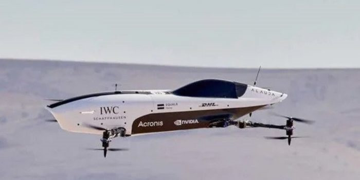 Úc phát minh ‘ô tô đua bay’ đầu tiên trên thế giới: ‘Vít’ 90km chỉ mất 2,8 giây, chạy ngang xe Công thức 1, tỷ lệ lực đẩy/trọng lượng gấp 3 lần chiến đầu cơ F-15
