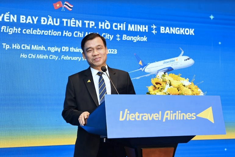 TGĐ Vũ Đức Biên: "Vietravel Airlines như con chim mà sau dịch Covid-19 chả còn cọng lông nào", lại thêm vụ Trung Quốc mở tour đến 20 nước nhưng không có Việt Nam