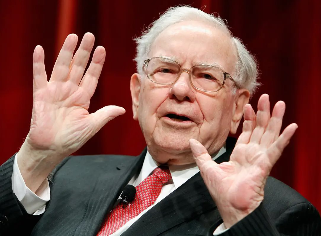 Warren Buffett: Áp dụng 5 tư duy ‘đơn giản’ này là đầu tư ‘trăm trận trăm thắng’