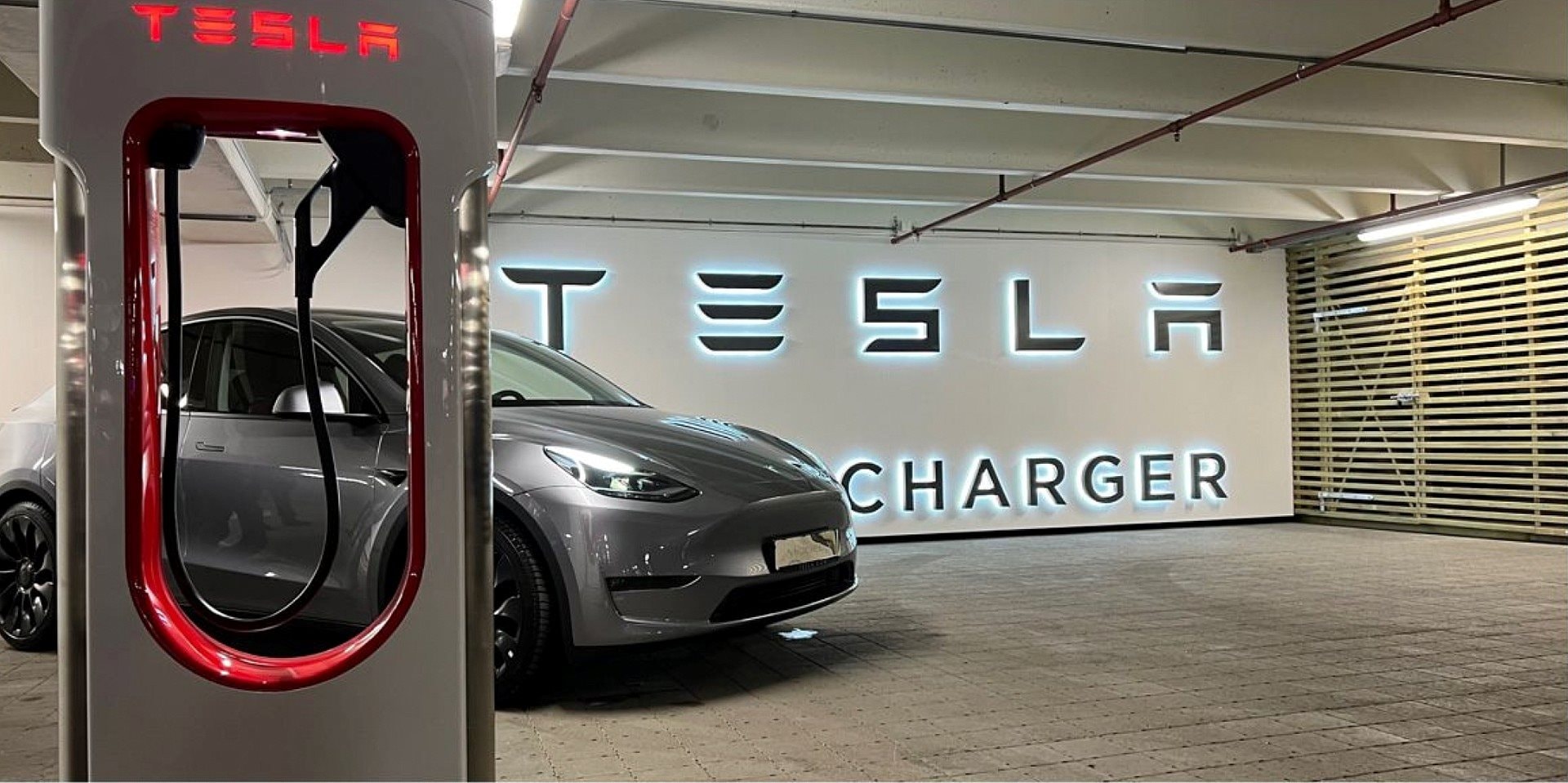 tesla-norway-supercharger-1000.jpg