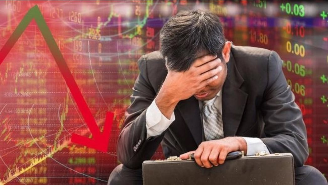 Chứng khoán ngày 3/3: Cổ phiếu ngân hàng gây sức ép, VN-Index thủng giảm gần 13 điểm