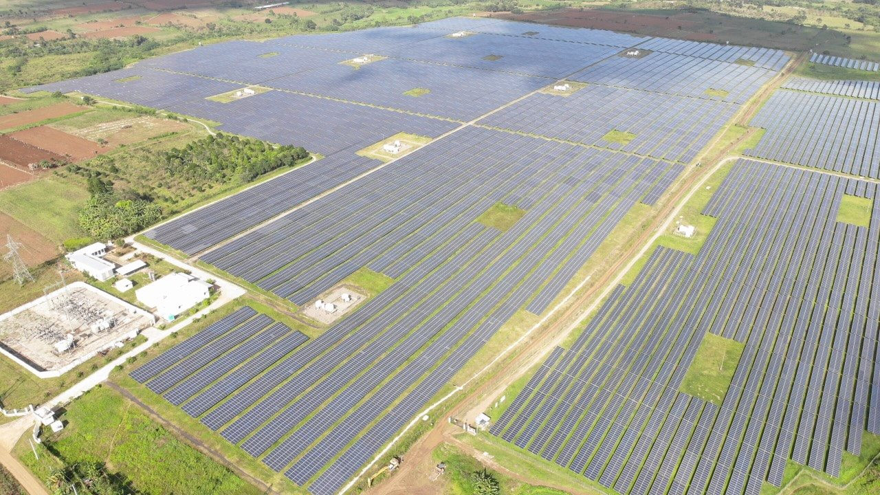 Đại gia điện lực hàng đầu Singapore mua 2 nhà máy điện mặt trời tại Phú Yên, tổng công suất 100 MWp