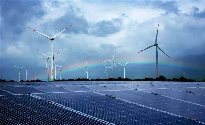 Saudi Arabia và UAE dẫn đầu Trung Đông về sản xuất năng lượng tái tạo
