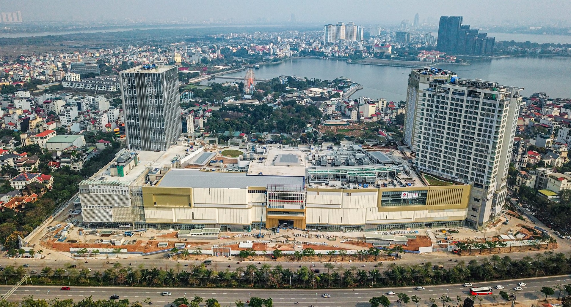 1-lotte-mall-hanoi10.jpg