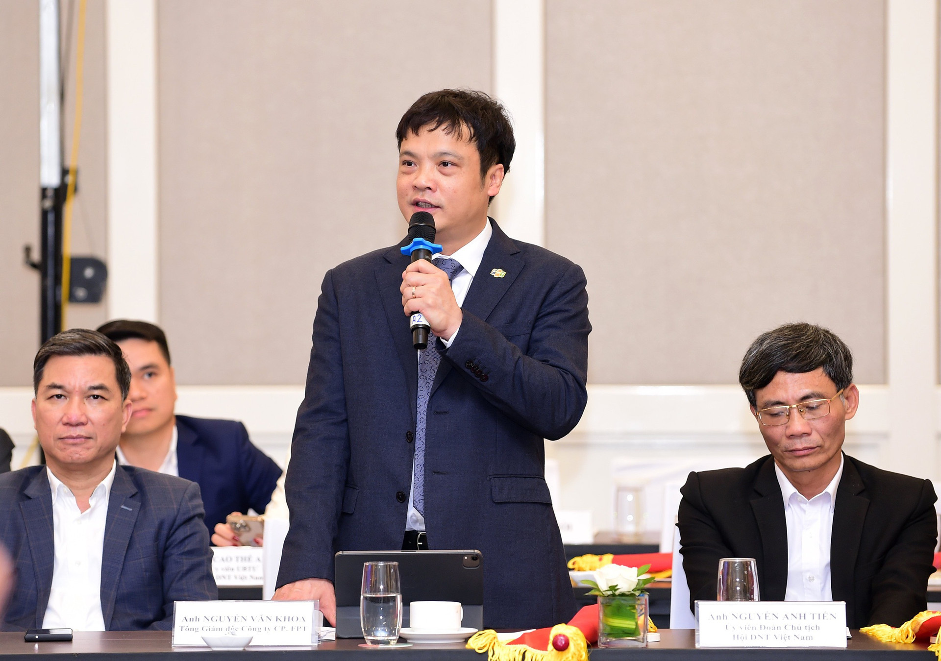 TGĐ FPT được bầu là Phó Chủ tịch Hội Doanh nhân trẻ Việt Nam