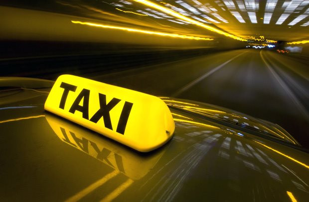 thi-truong-taxi-doanhnhansa-1-1508415884_750x0.jpg