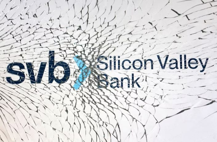 Ngân hàng SVB phá sản, hàng loạt công ty công nghệ "lao đao": Người bị treo cả tỷ USD, kẻ không thể thanh toán cho người dùng