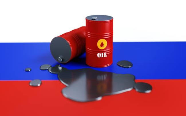 Thêm 1 khách sộp đam mê dầu giá rẻ của Nga, nỗ lực mua với giá 50 USD/thùng