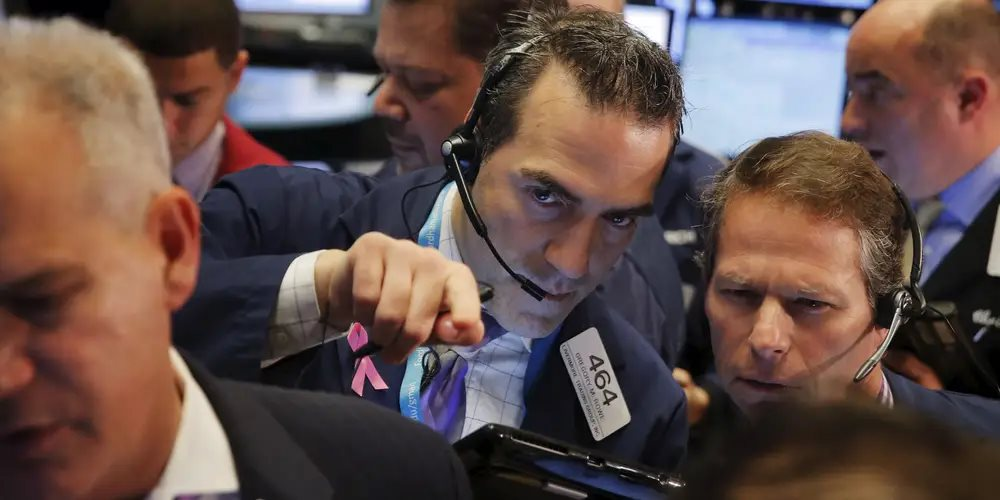 Chỉ khi 4 tín hiệu này ‘bật đèn xanh’, thị trường chứng khoán Mỹ sẽ thuận buồm xuôi gió vượt qua chao đảo ngành ngân hàng