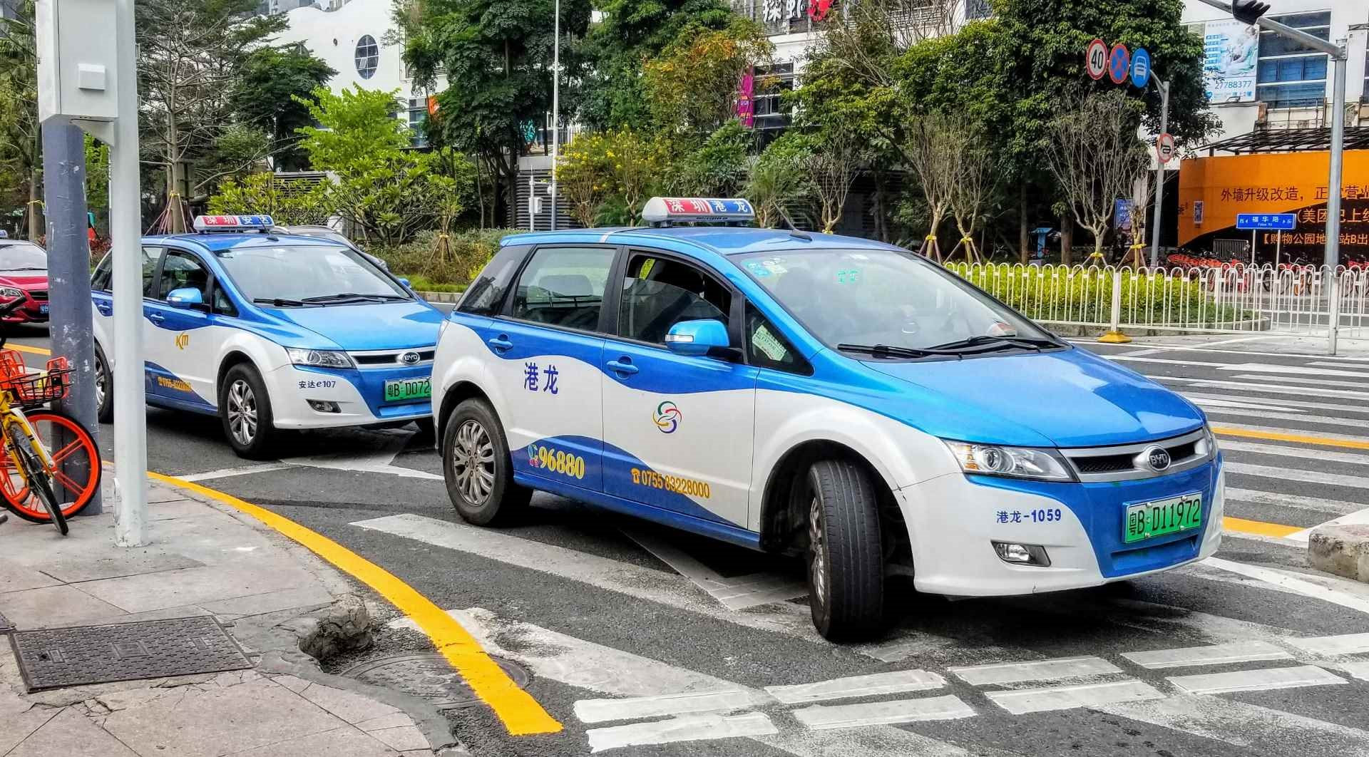 Quốc gia láng giềng Việt Nam có thị trường taxi công nghệ 130 tỷ USD, hướng tới mục tiêu 100% taxi điện