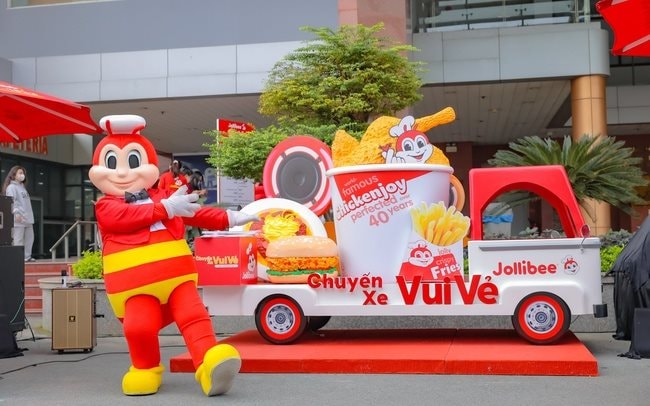 Bật mí điểm đến tiếp theo của Chuyến Xe Vui Vẻ Jollibee