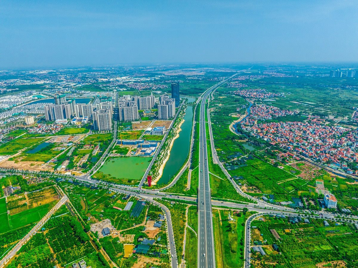 Tốc độ tăng giá chung cư khu Đông Hà Nội cao nhất 5 năm qua, dự báo sẽ tiếp tục tăng 3-8% trong năm 2023