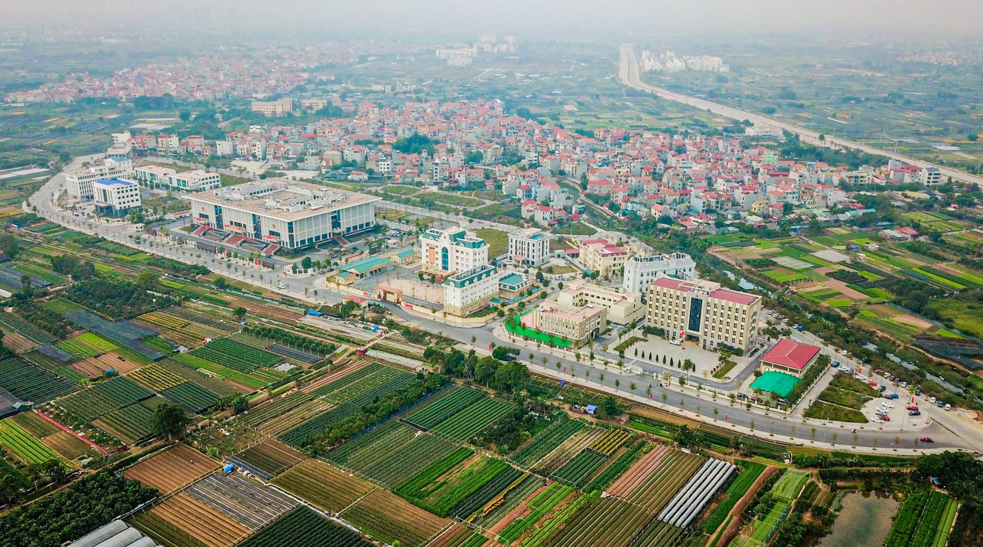 4.-tay-thang-long.jpg
