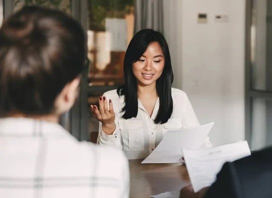 Chuyện bi hài ở một thị trường BĐS: Người thuê nhà phải phỏng vấn nhiều vòng với chủ nhà, khó hơn cả xin việc vào Google