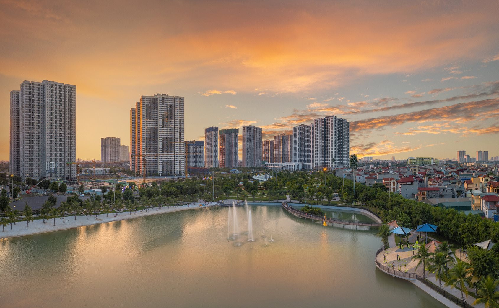 Xu hướng bất động sản Hà Nội năm 2023: Khu Tây tiếp tục thu hút cư dân