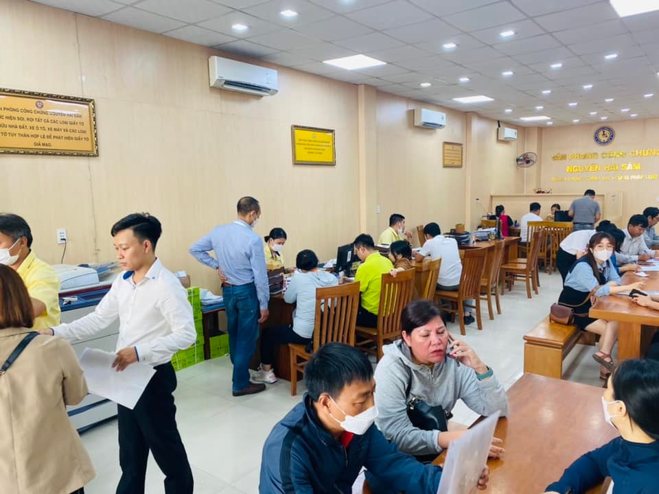 Giao dịch nhà đất tăng đột biến tại một số khu vực Hà Nội, TPHCM