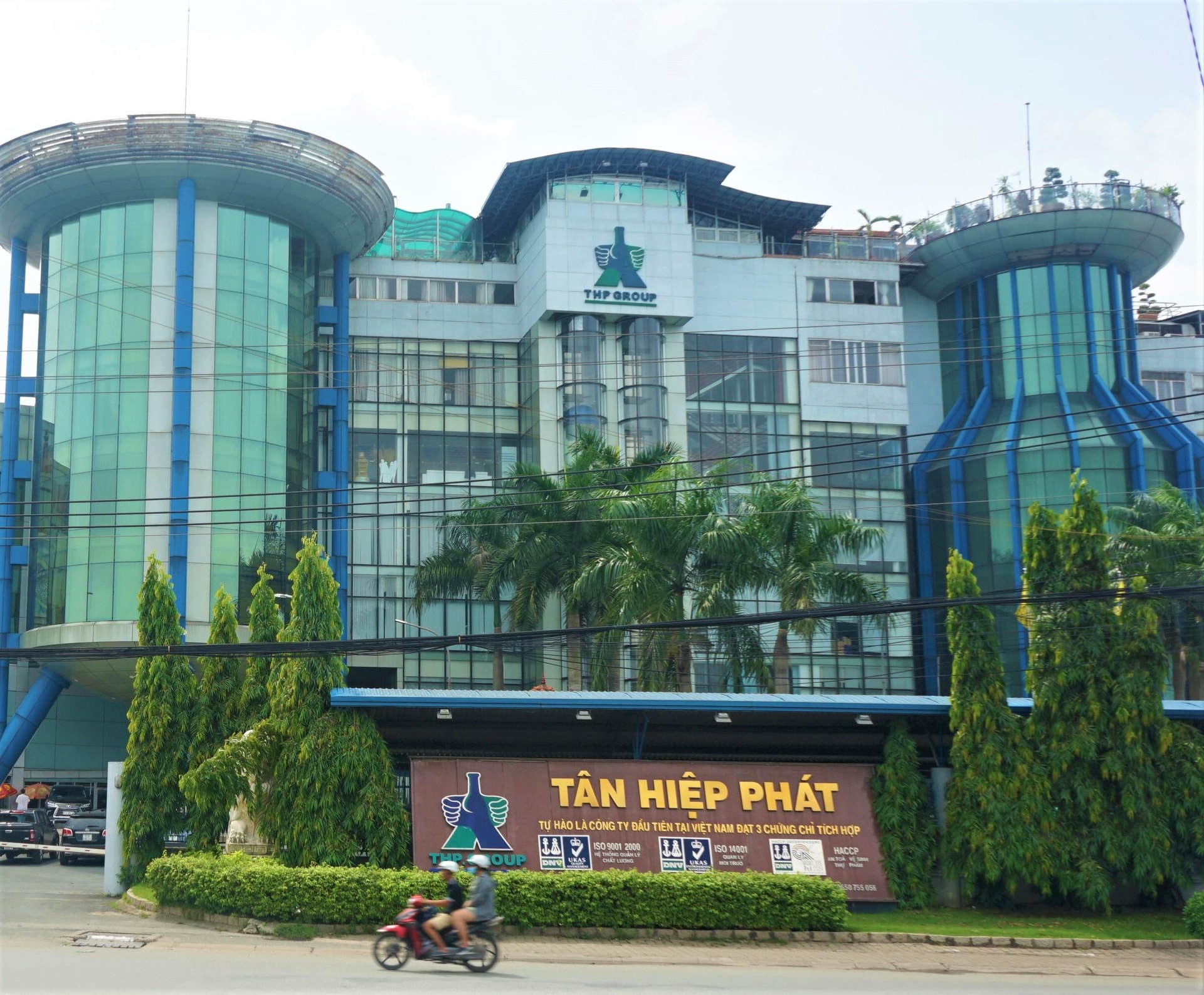 Tân CEO của Tân Hiệp Phát: 73 tuổi, quốc tịch Anh, là sếp một tập đoàn đa quốc gia tư vấn cho những ông lớn hàng đầu thế giới