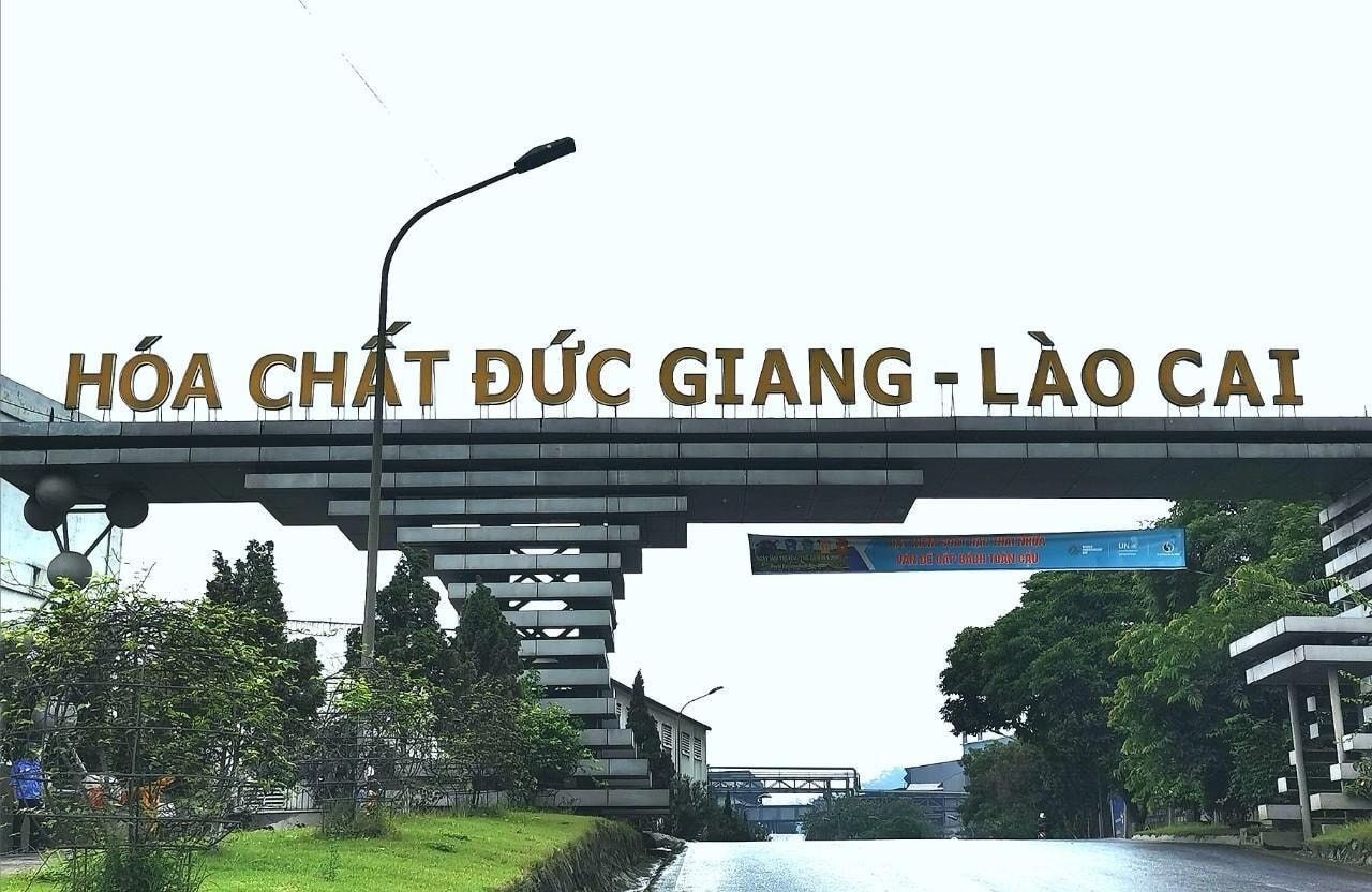 Hóa chất Đức Giang (DGC) chi 635 tỷ mua lại CTCP Phốt pho 6, nâng công suất sản xuất phốt pho vàng thêm gần 20%, cổ phiếu bùng nổ thanh khoản