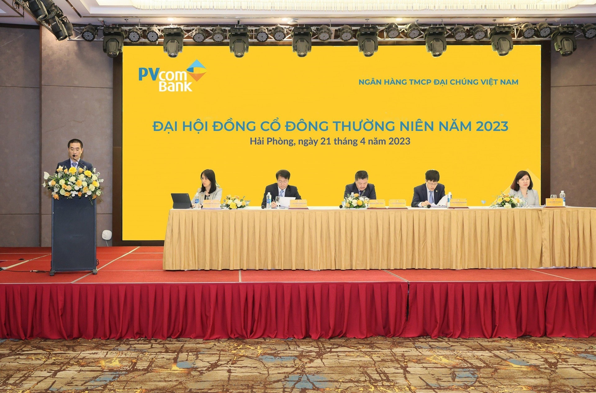 ĐHCĐ PVcomBank: Mục tiêu năm 2023 tăng trưởng ổn định, đẩy nhanh tốc độ chuyển đổi số toàn diện