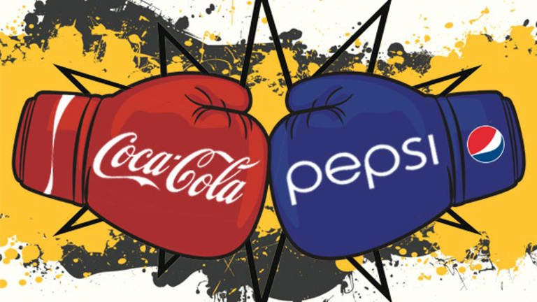 Từng thất bại 4 lần, PepsiCo quyết tung ra ‘át chủ bài’ đối đầu trực diện với mặt hàng ‘hot’ của Coca: Ngành công nghiệp 400 tỷ USD sắp bùng cuộc chiến mới hay chỉ là sự ảo tưởng của Pepsi?