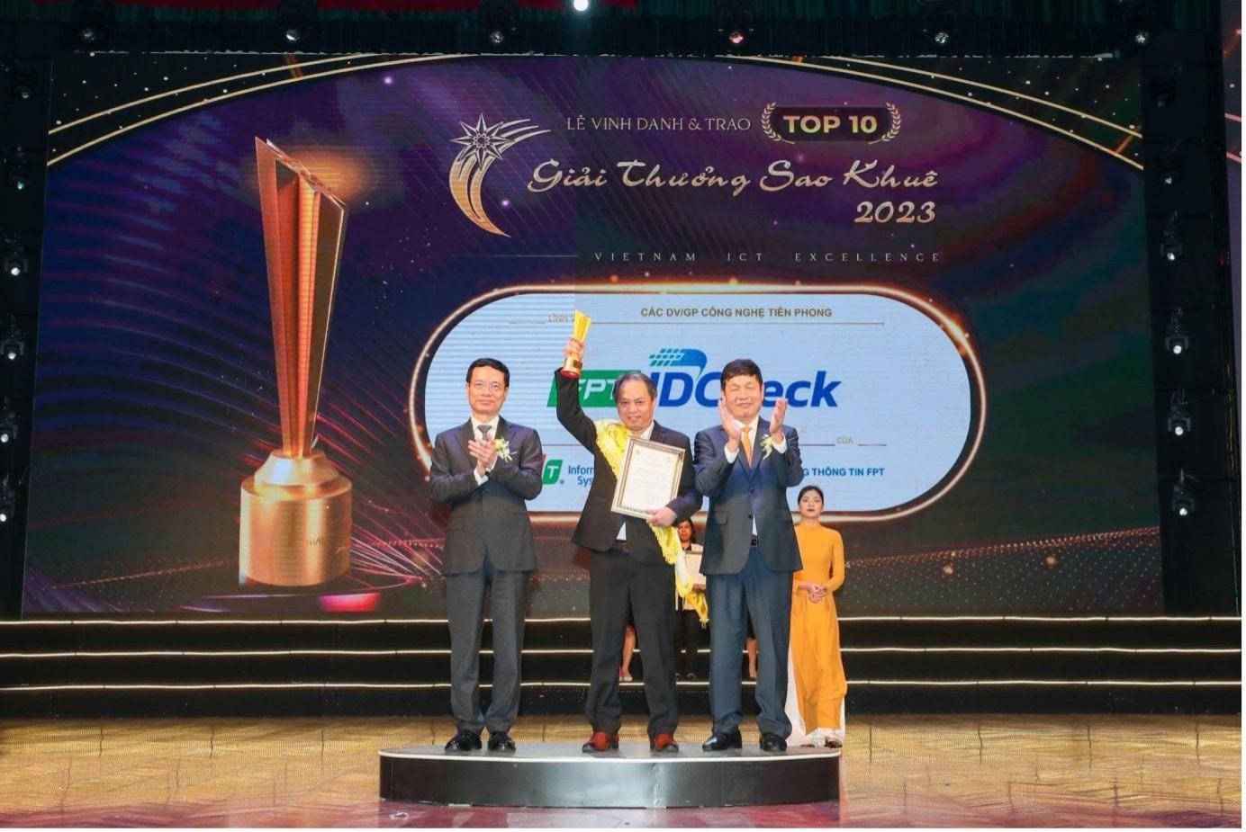 FPT.IDCheck liên tiếp được vinh danh tại các giải thưởng danh giá